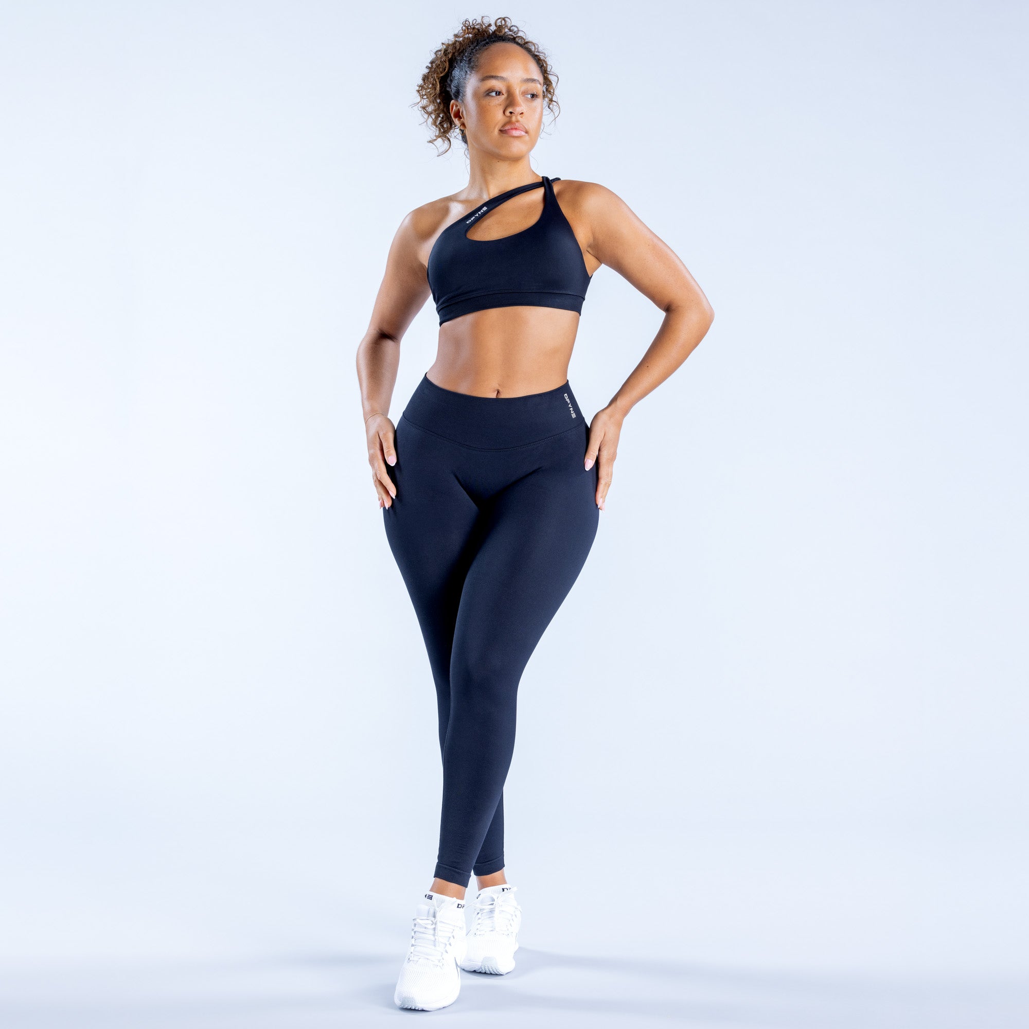 DFYNE Impact Asymmetric Ženske Sportski Grudnjak Crne | LXKGZ0146