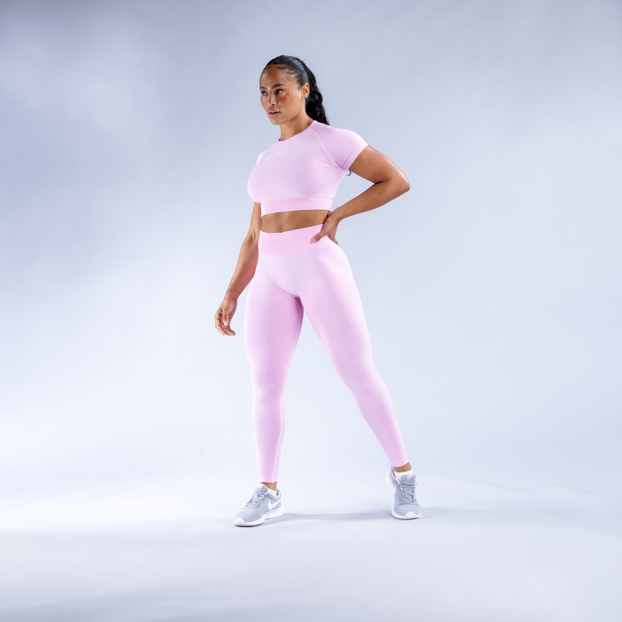 DFYNE Impact Crop Ženske Top Svijetlo Roze Roze | ZLEGN8560