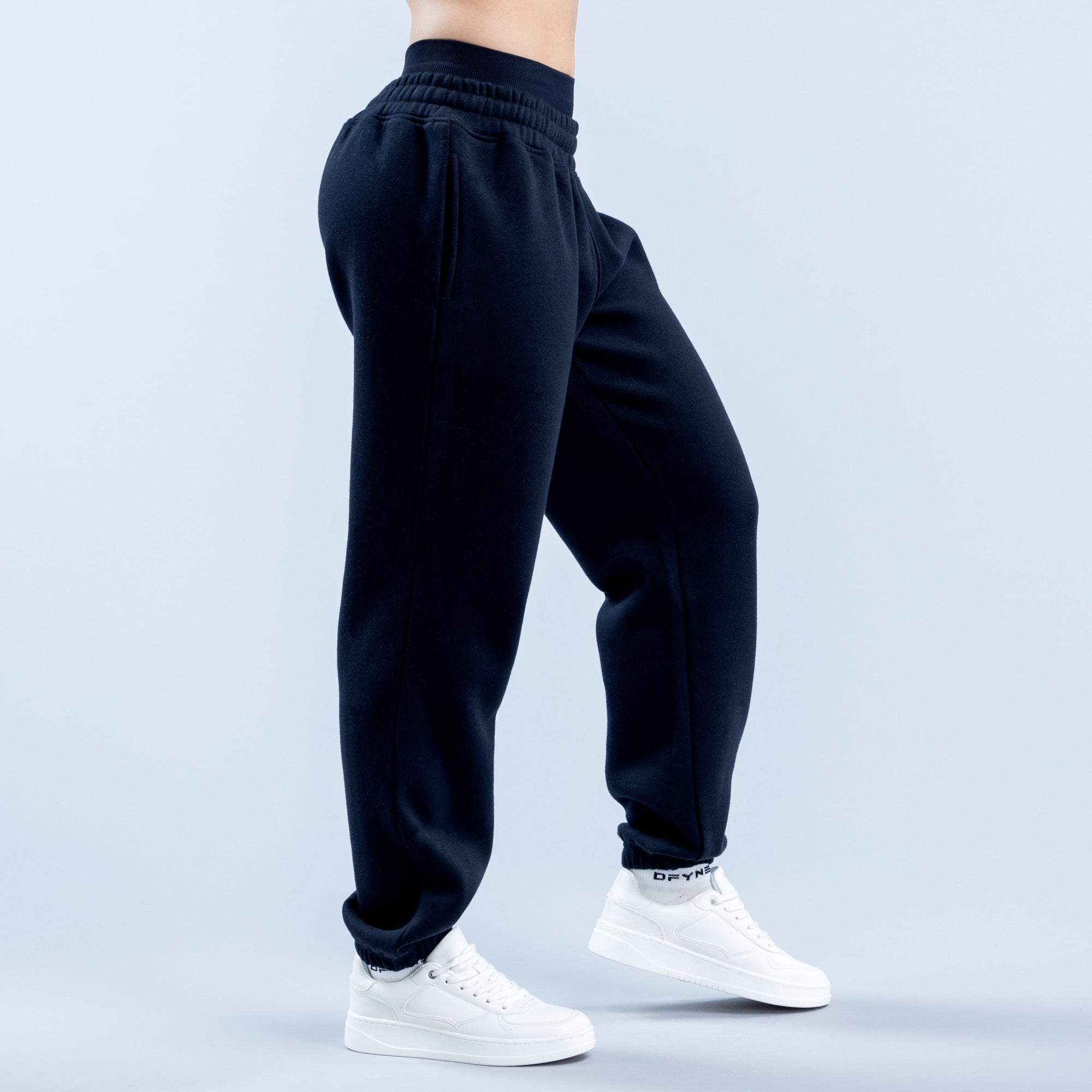 DFYNE Revive Heavy Weight Ženske Jogger Hlače Crne | JAFUN4703