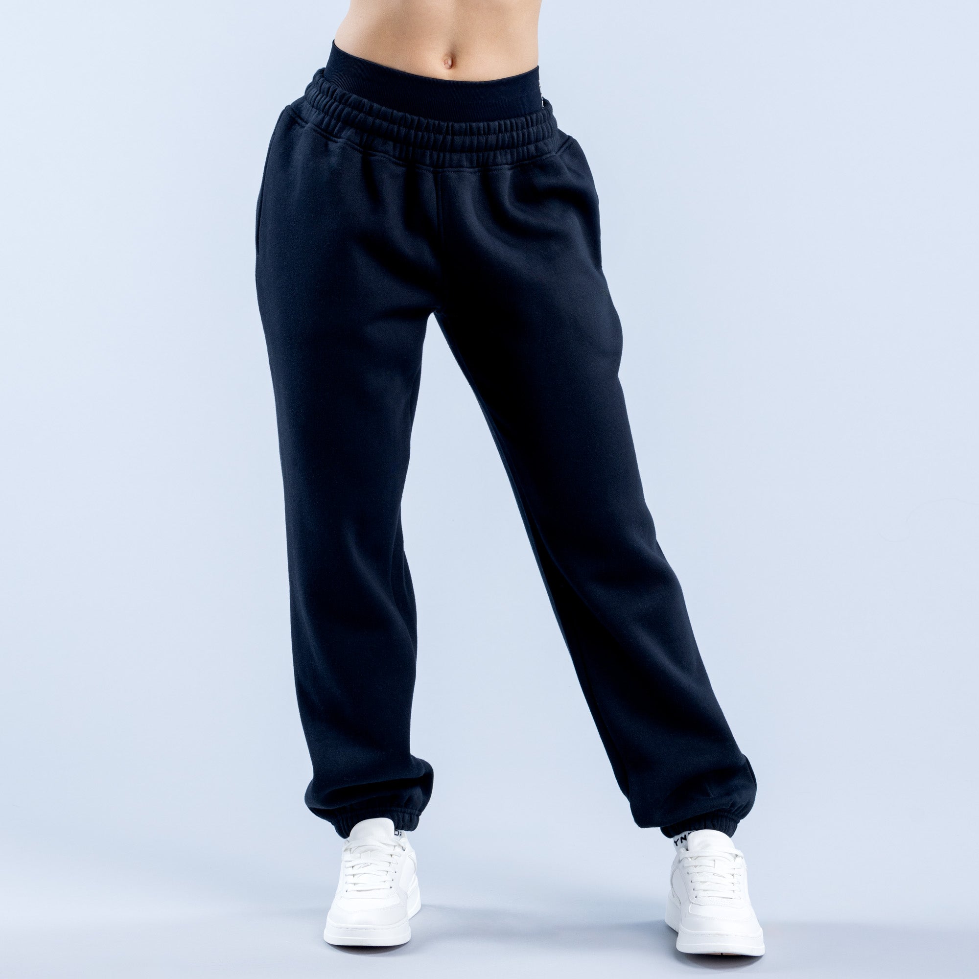 DFYNE Revive Heavy Weight Ženske Jogger Hlače Crne | JAFUN4703